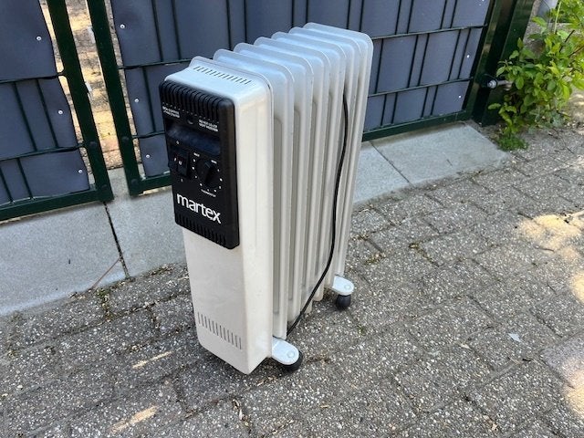 Oliegevulde radiators, Gebruikt, Minder dan 30 cm, Overige typen, Minder dan 60 cm