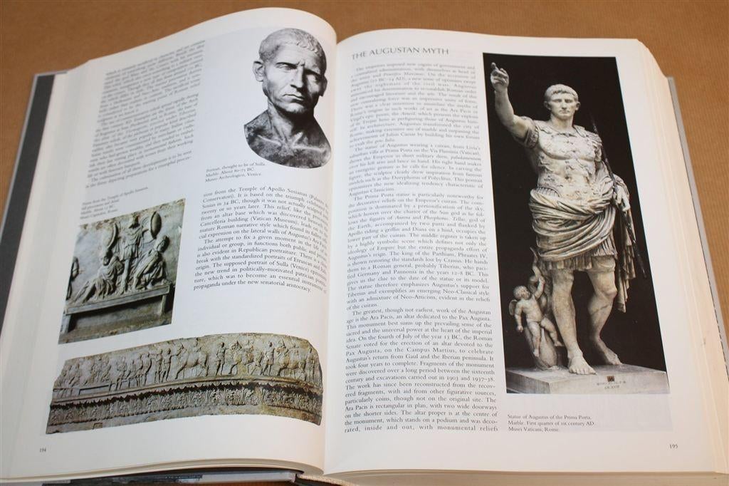 Sculpture Antiquity to Present — Taschen Overzichtswerk, Ophalen of Verzenden, Gelezen
