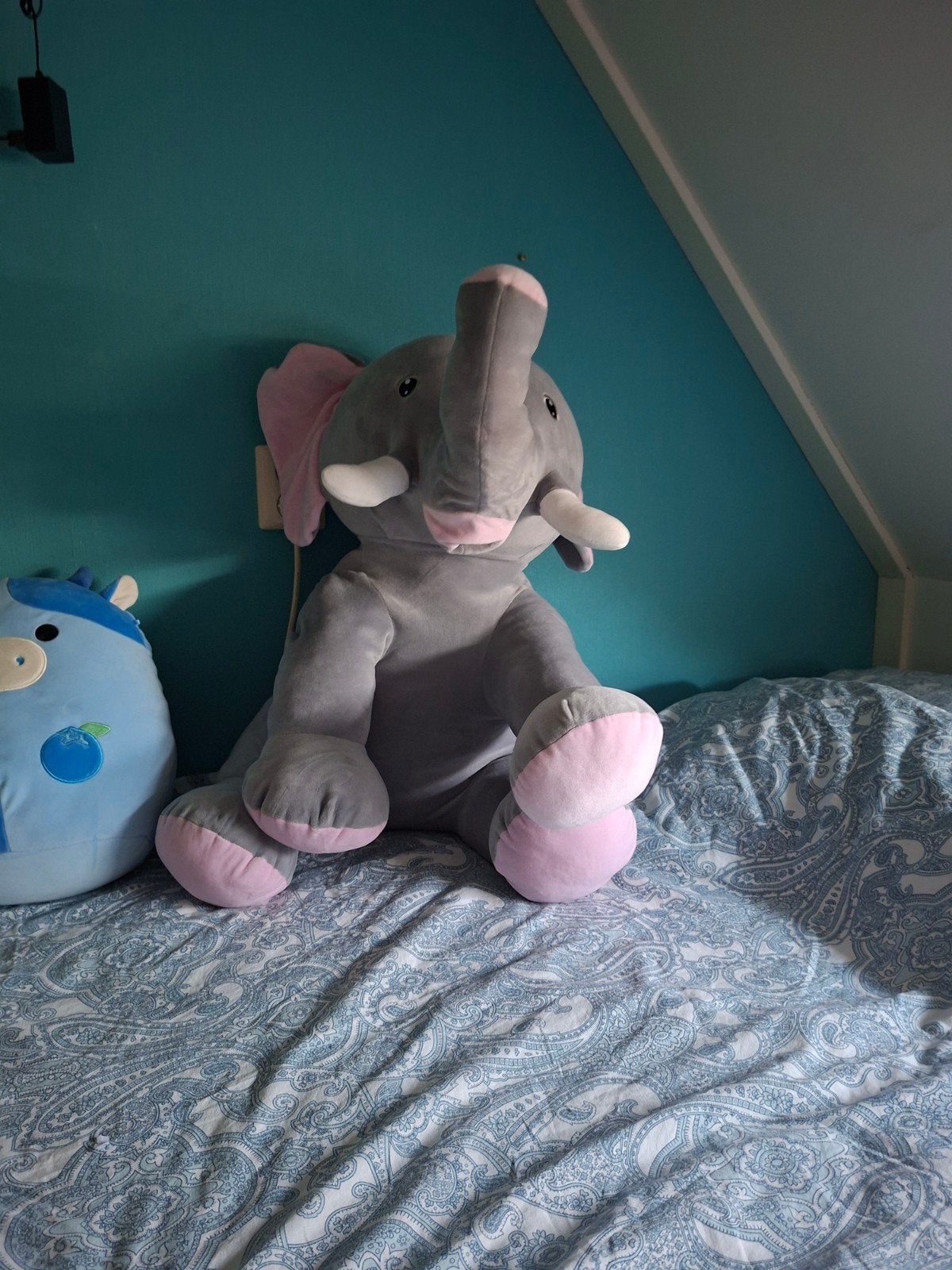Grote knuffels: Squishmallow koe en olifant, Kinderen en Baby's, Speelgoed | Knuffels en Pluche, Gebruikt, Geel, Ophalen of Verzenden
