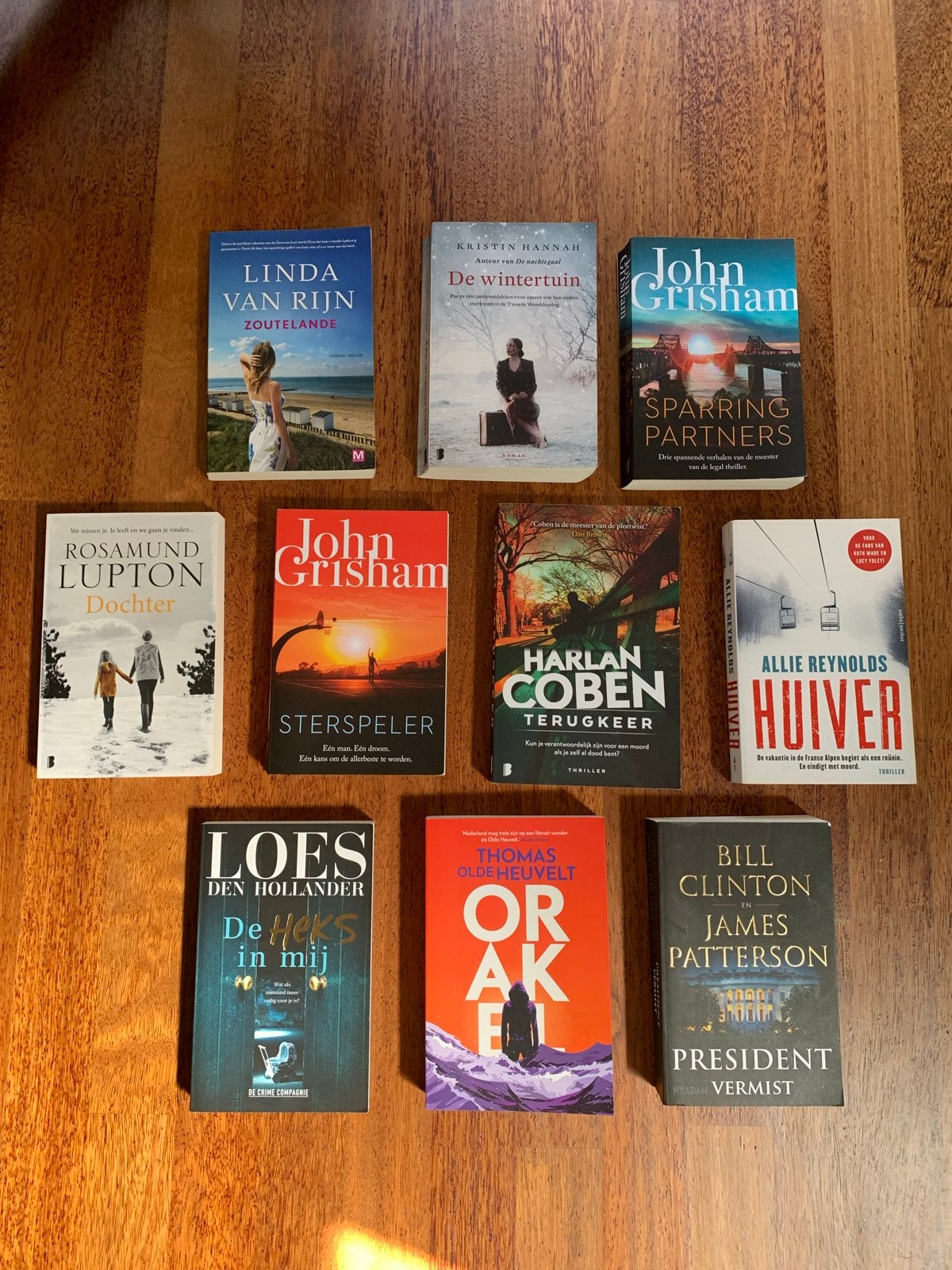 Boekenpakket thrillers Coben Grisham van Rijn Patterson, Boeken, Ophalen of Verzenden, Zo goed als nieuw, Nederland