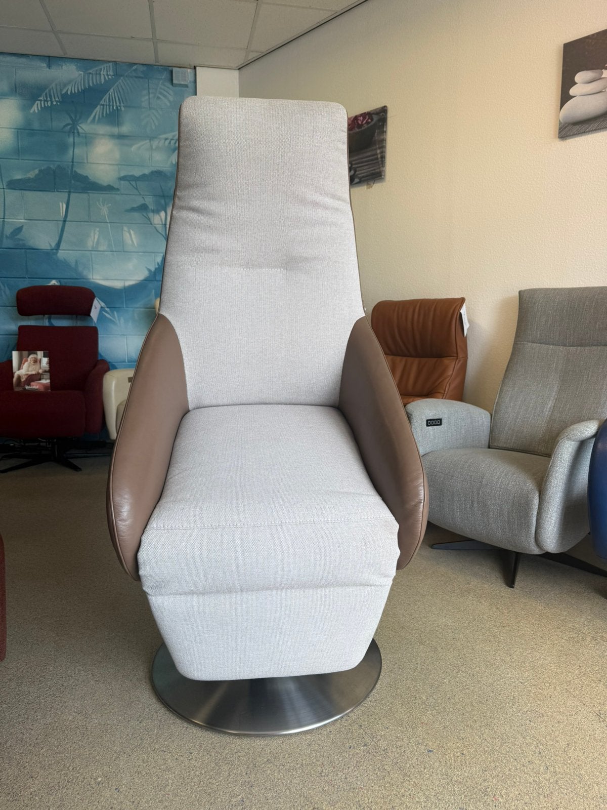 Prominent sta op stoel relaxfauteuil gratis bezorging, Outlet A merken ruim 100 tweedehands modellen, Nieuw, Ophalen of Verzenden
