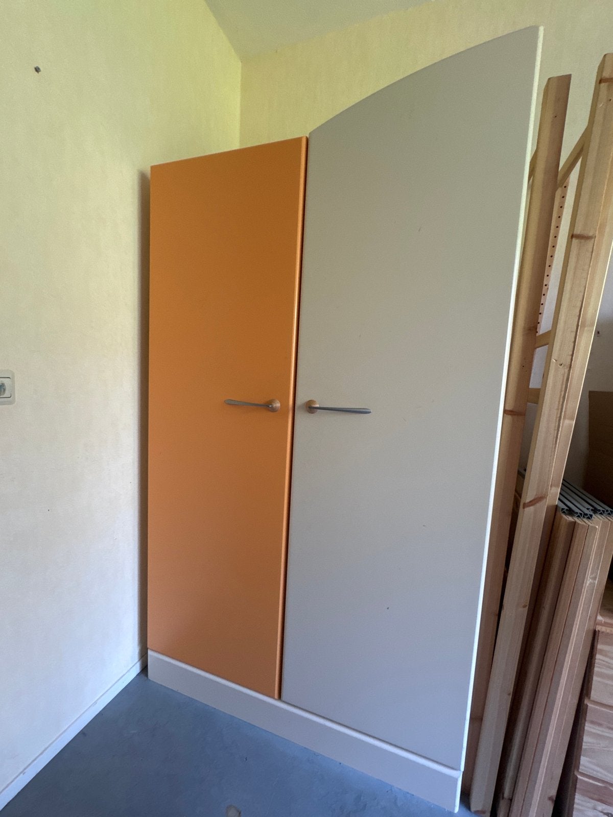 Kledingkast met planken en hangruimte, Huis en Inrichting, Kasten | Kledingkasten, Ophalen, Gebruikt, 50 tot 100 cm, 150 tot 200 cm