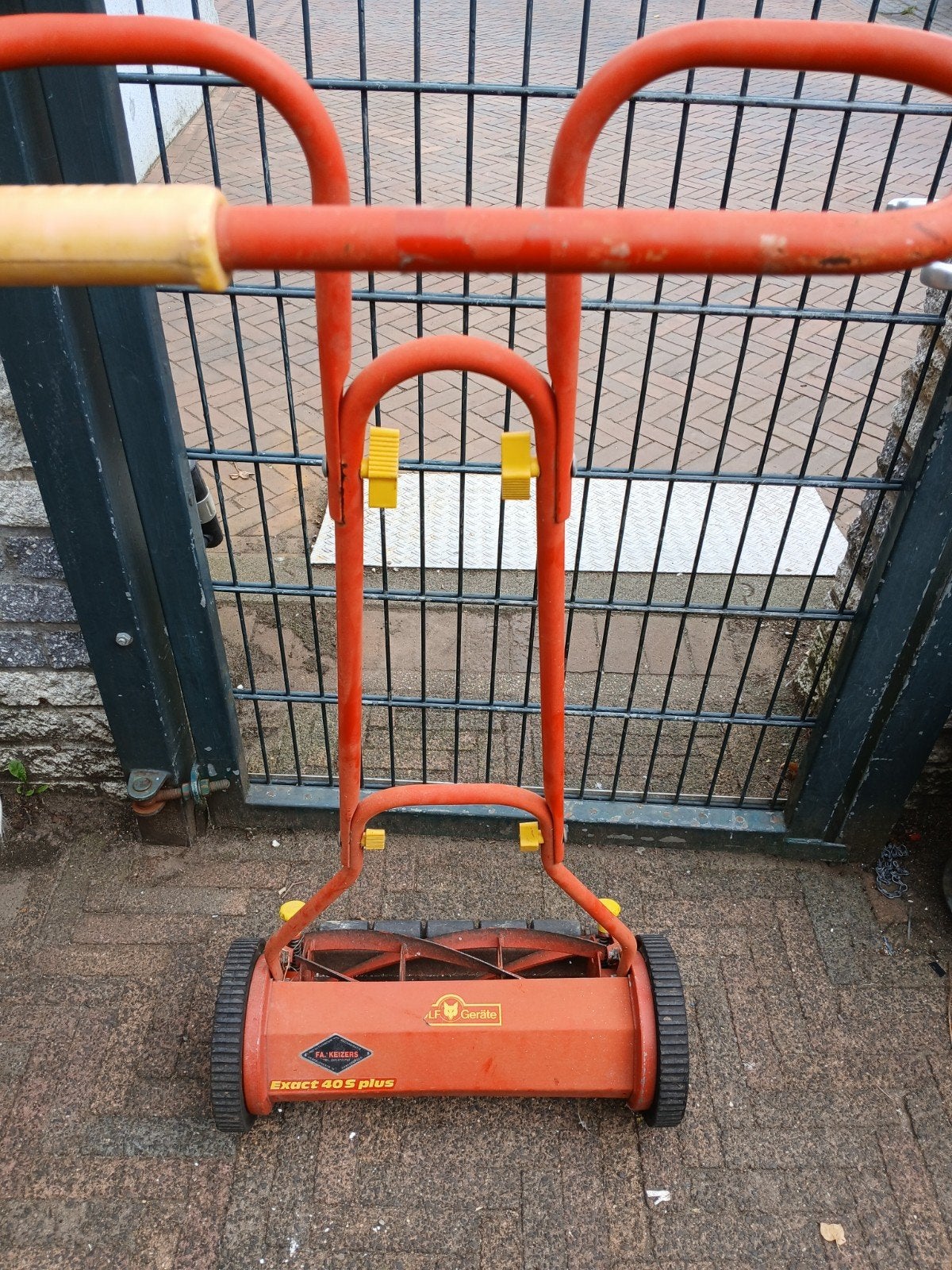 Handgrasmaaier, Tuin en Terras, Grasmaaiers, Kooimesmaaier, Ophalen, Gebruikt, Handgrasmaaier