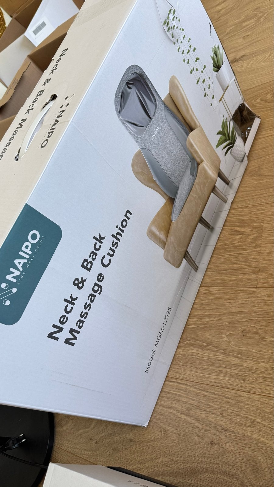 NAIPO Nek- en Rugmassagekussen - Nieuw in doos, Sport en Fitness, Massageproducten, Ophalen, Nieuw, Massagestoel of Kussen
