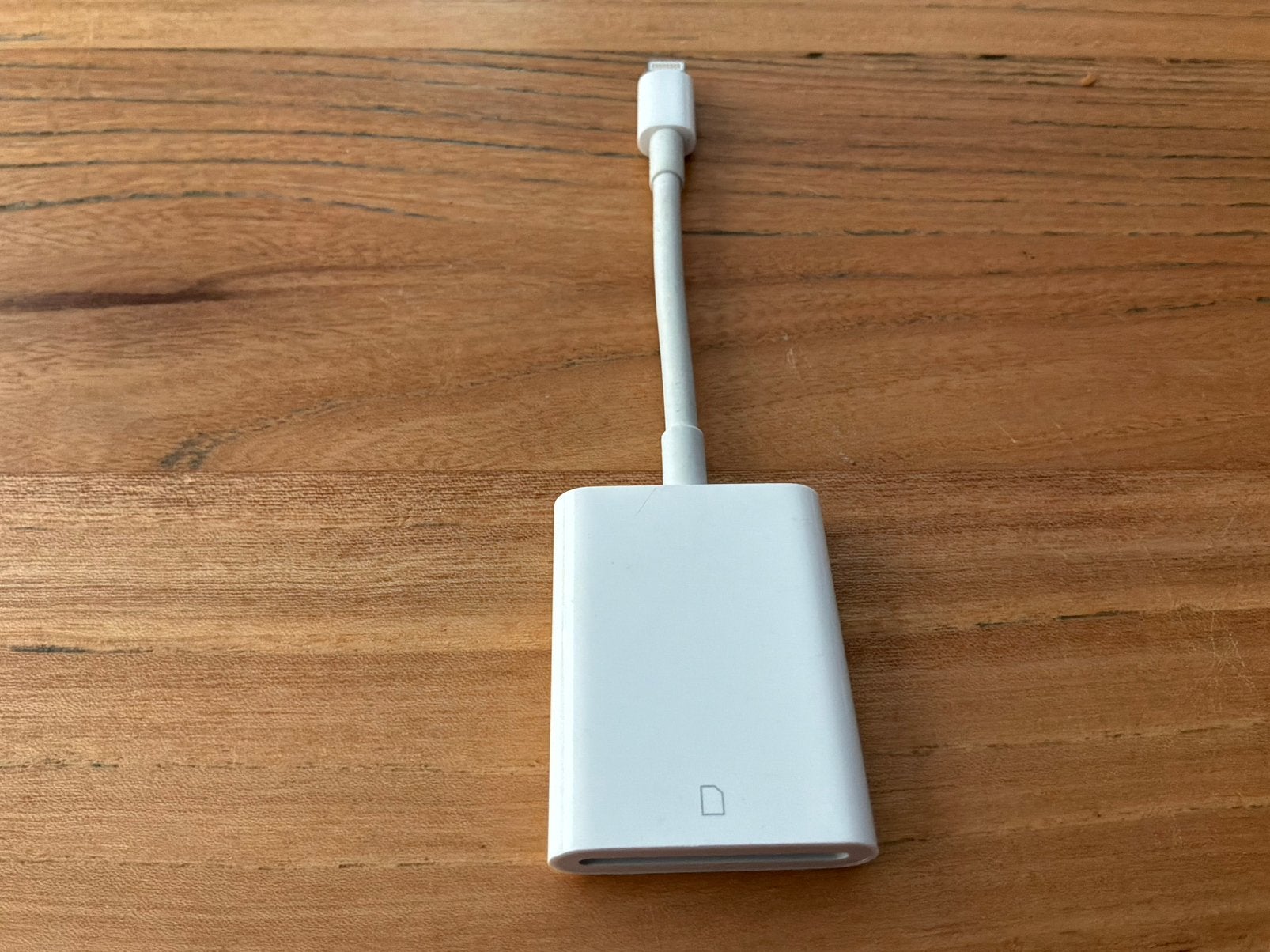 Apple Lightning naar SD Card Camera Reader, Computers en Software, Geheugenkaartlezers, Zo goed als nieuw, Ophalen of Verzenden