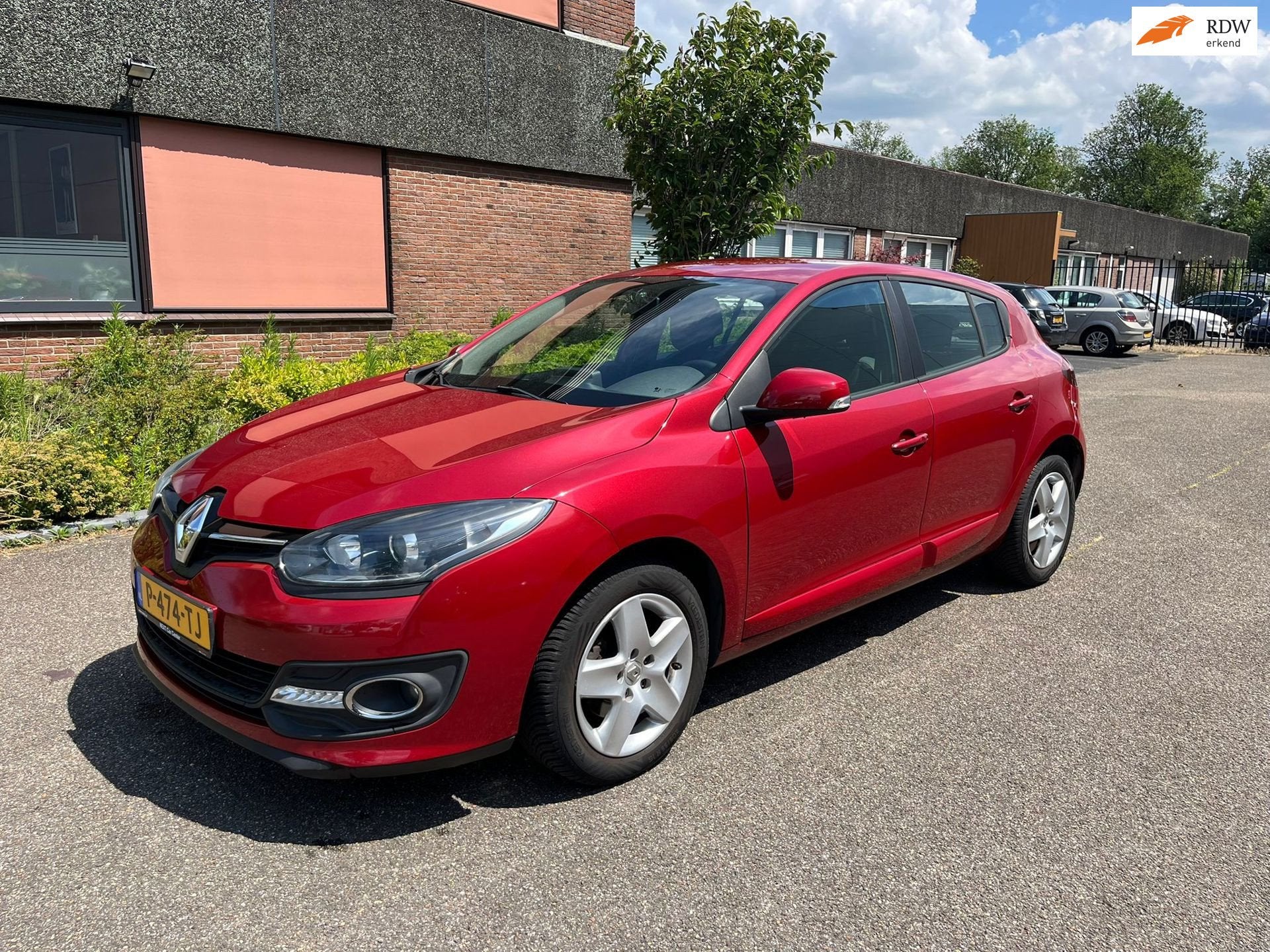 Renault Mégane 1.2 TCe Limited Navi Boekjes N.A.P, Voorwielaandrijving, Euro 5, Stof, Gebruikt