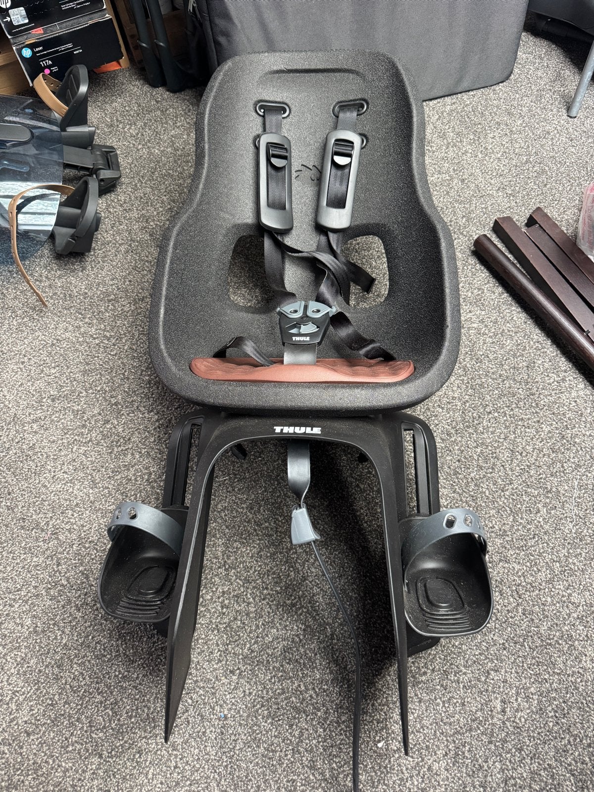 Thule Yepp Nexxt Maxi Achterzitje - Zo goed als nieuw, Ophalen, Achterzitje, Voetsteuntjes, 9 t/m 18 kg