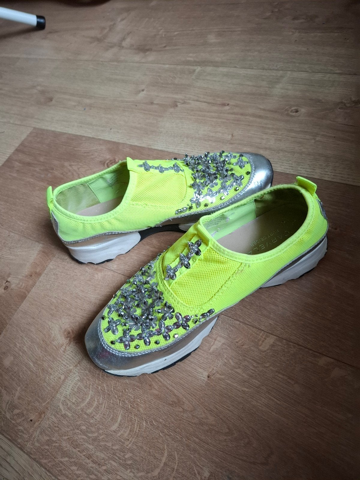 Carvela Kurt Geiger sneakers met steentjes, Verzenden, Carvela Kurt Geiger, Groen, Sneakers of Gympen