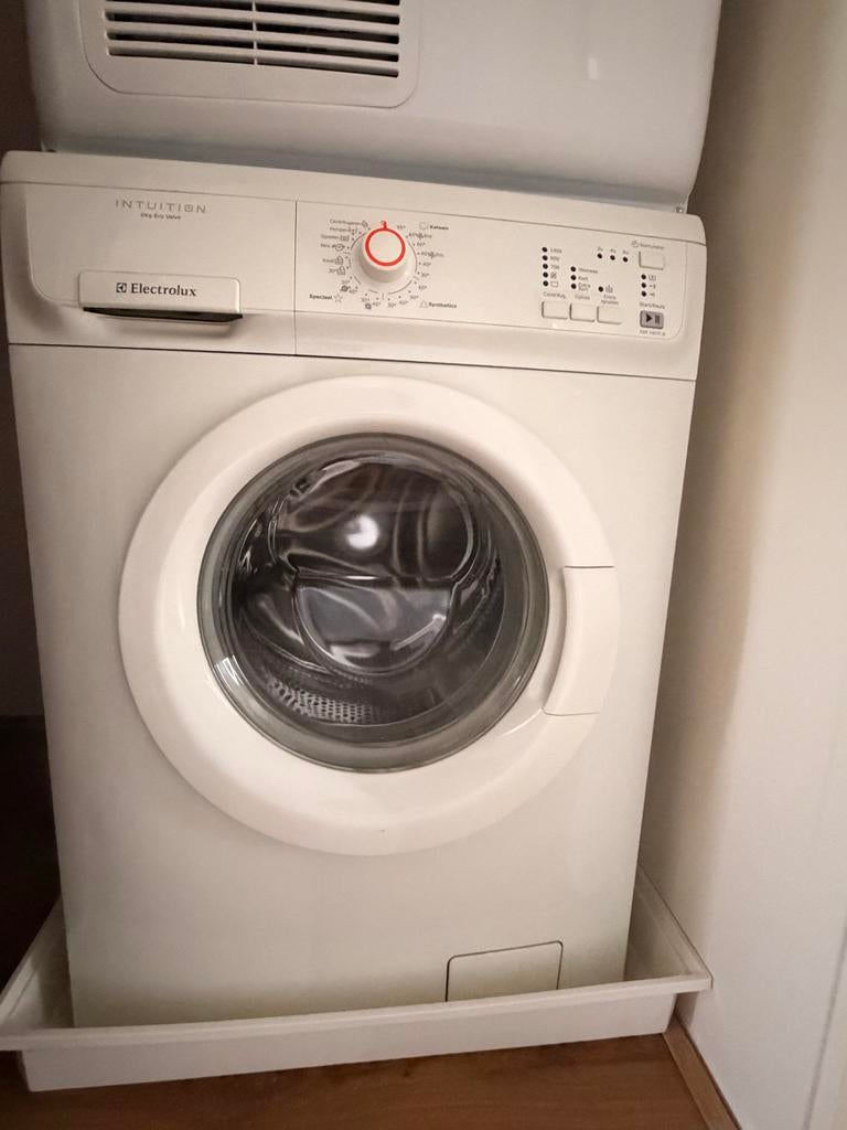 Electrolux Intuition Wasmachine 6kg, Ophalen, 1200 tot 1600 toeren, Gebruikt, 4 tot 6 kg