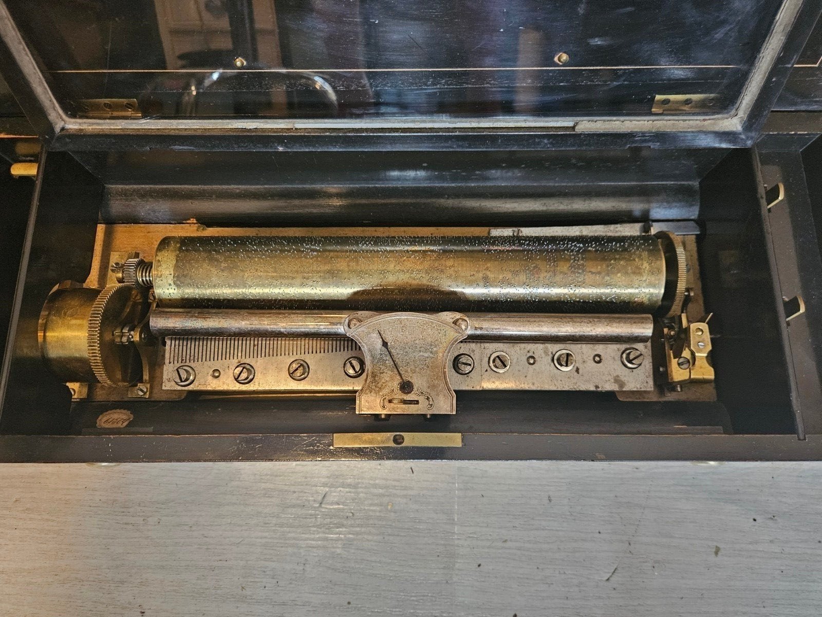 antieke speeldoos speelt goed met 6 melodieën, Antiek en Kunst, Ophalen
