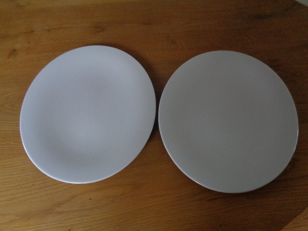DESIGN:2 ALESSIE All TIME ovale serveerborden:: 38.5 x 29 cm, Overige merken, Ophalen of Verzenden, Zo goed als nieuw, Bord(en)