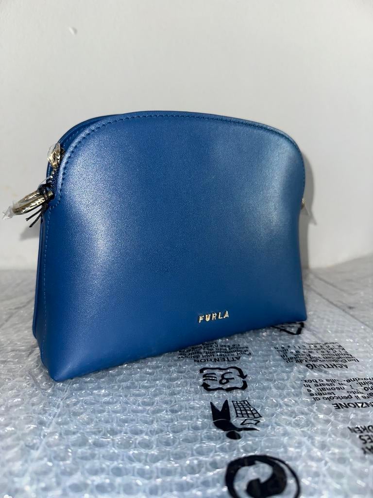 Furla blue leather cosmetic pouch clutch bag Italy new, Ophalen of Verzenden, Nieuw, Blauw, Overige typen
