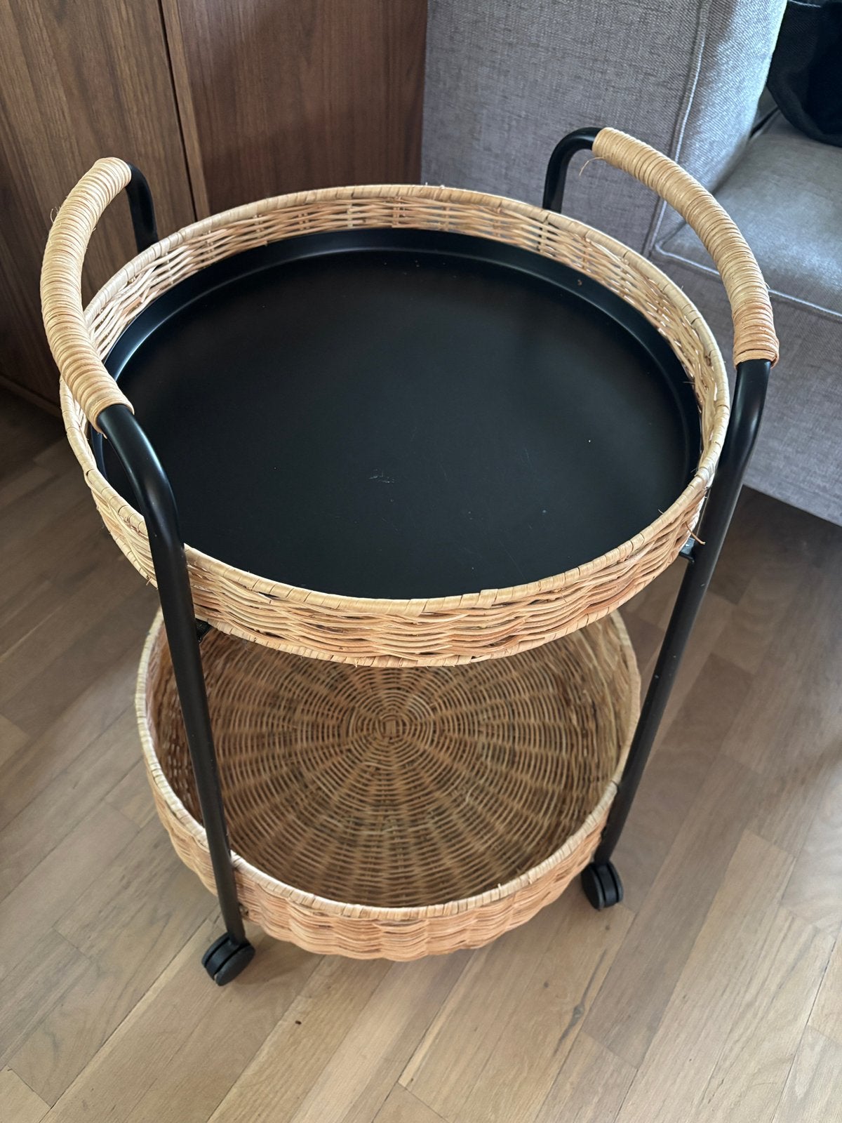 Lubban trolley roltafel rotan/antraciet Izgs, Ophalen, Minder dan 50 cm, 50 tot 100 cm, Zo goed als nieuw