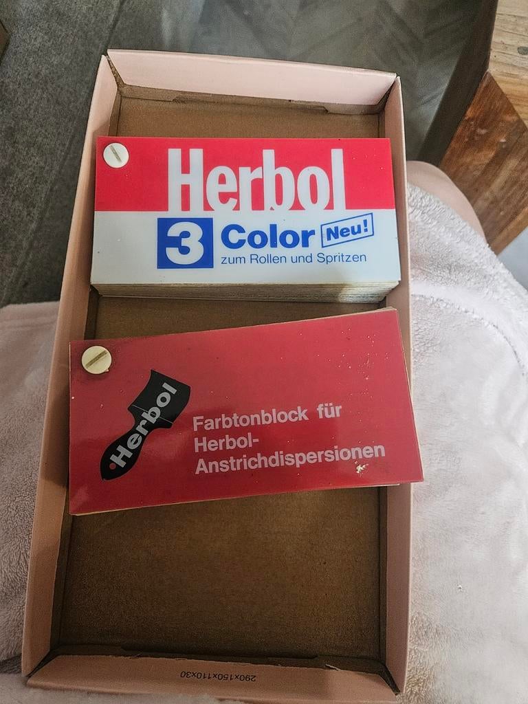 Herbol Kleurenwaaier - Kleurstaal voor Verf en Beits, Ophalen of Verzenden, Gebruikt, Overige kleuren, Verf