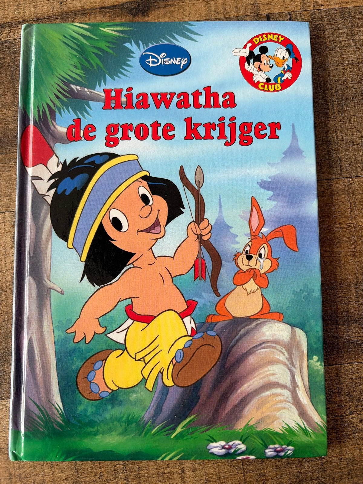 Disney Hiawatha de grote krijger - Disney Boekenclub, Ophalen of Verzenden, Zo goed als nieuw, Sprookjes