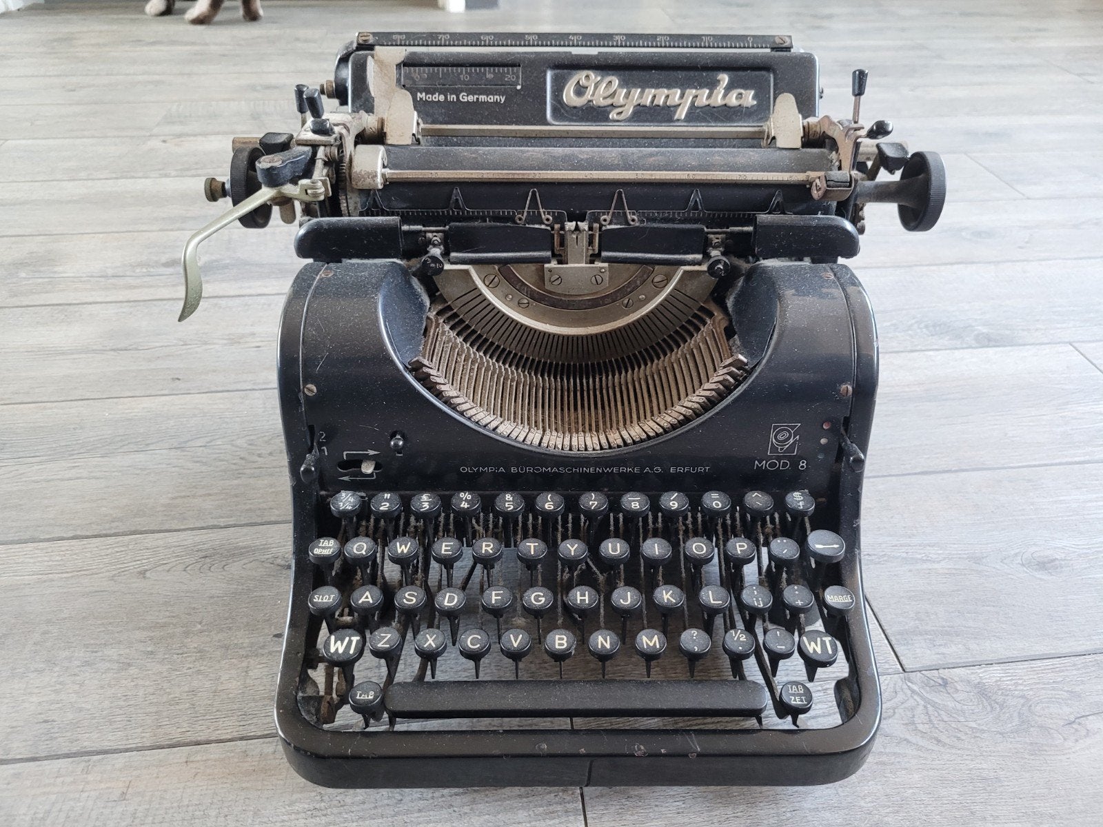 Olympia typemachine antiek ijzer, Ophalen