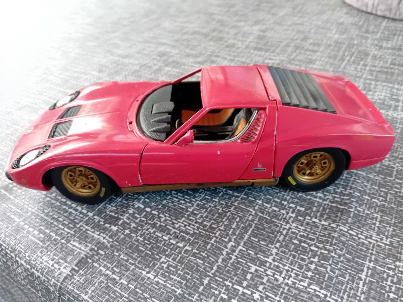 Anson Lamborghini Miura P400S Schaalmodel 1:18 Rood, Hobby en Vrije tijd, Modelauto's | 1:18, Ophalen of Verzenden