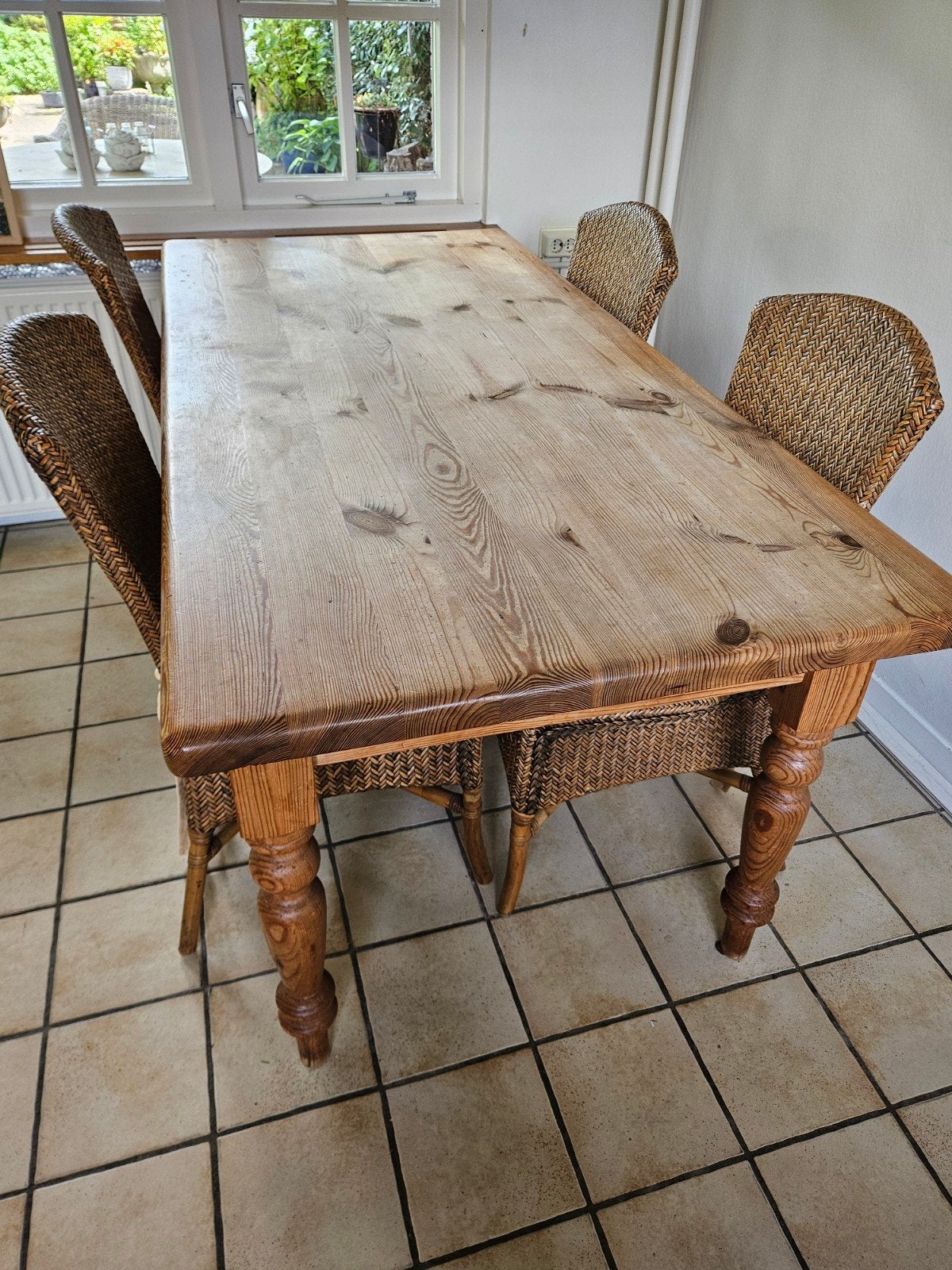 Massief grenen eettafel met 6 rotan eetkamerstoelen – 180 x, Ophalen, Gebruikt, 4 tot 6 stoelen