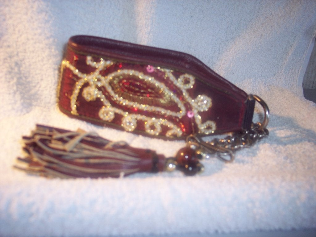 Aparte Halsband Bordeaux/Goudbrokaat - Medium met kwastjes., Ophalen of Verzenden, Nieuw