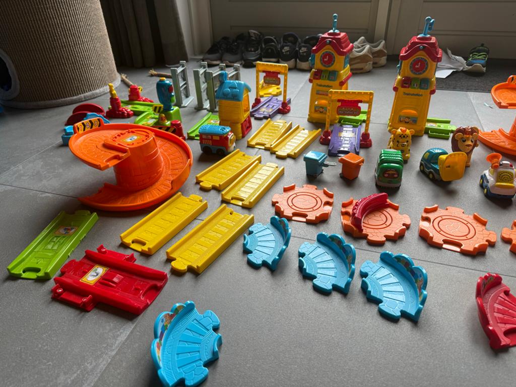 Leuke toet toet speelset, Kinderen en Baby's, Speelgoed | Vtech, Ophalen, Gebruikt, 2 tot 4 jaar