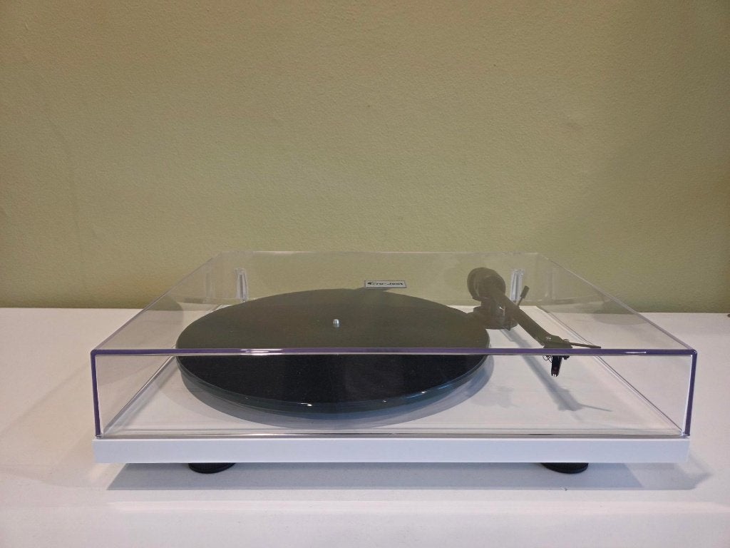 Pro-Ject T1 Evo Phono - Platenspeler, Ophalen of Verzenden, Zo goed als nieuw, Platenspeler, Overige merken