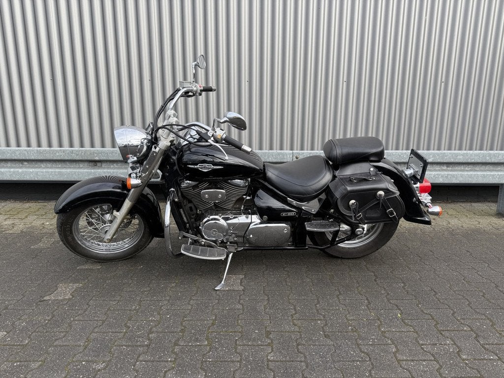Suzuki VL 800 Intruder Volusia 27Dkm BJ:2005 --Inruil Mogeli, Motoren, Motoren | Suzuki, Marconistraat 15-17
7903AG  HOOGEVEEN, NL