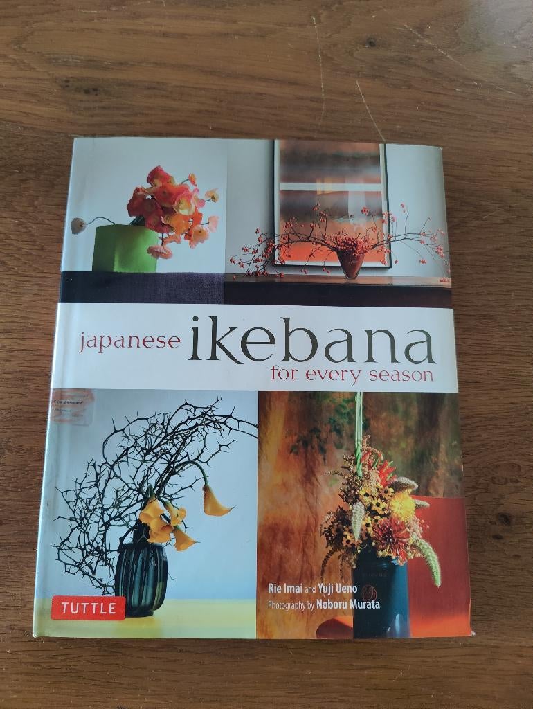 Japanese ikebana for every season, Ophalen of Verzenden, Zo goed als nieuw, Rie Imai, Interieur en Design