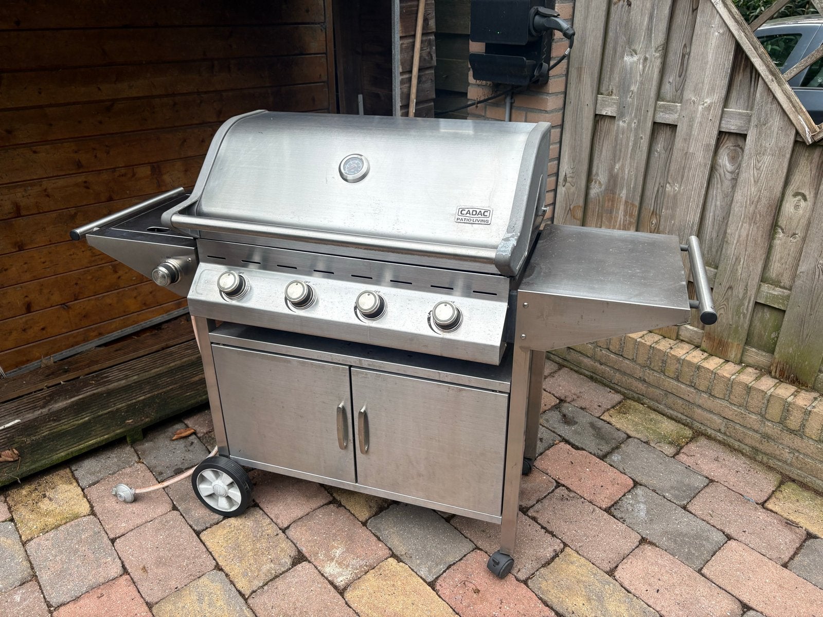 Grote Cadac gas BBQ met zijbrander en onderkast, schoongemaa, Tuin en Terras, Ophalen of Verzenden, Gebruikt