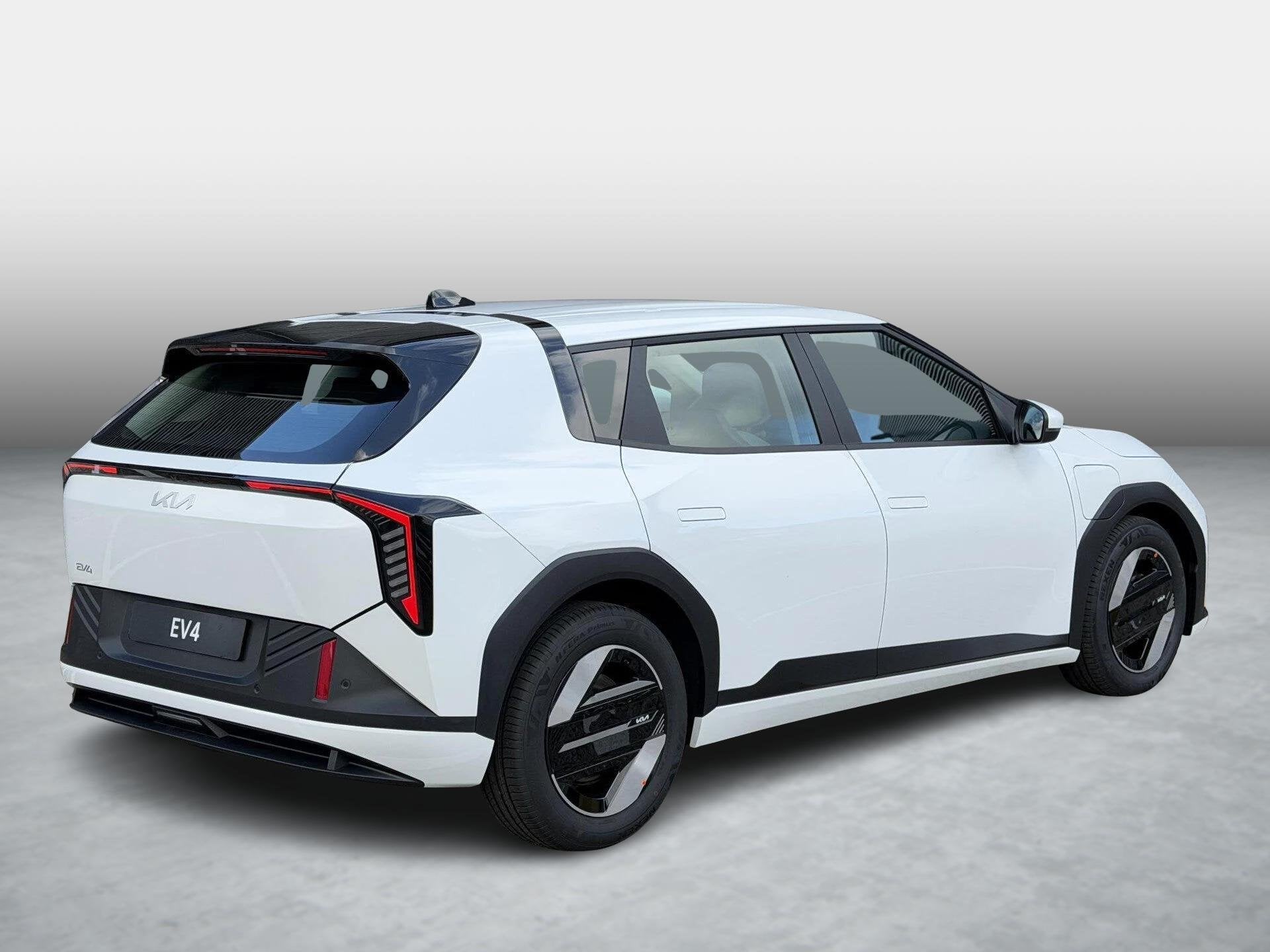 Kia EV4 Air 81.4 kWh Exclusieve ACTIE! meerdere kleuren uit, Auto's, 81 kWh, Stof, 510 min, Nieuw