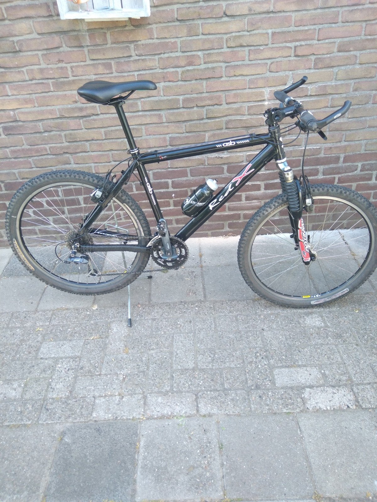 Red Bull [Medium] Mountainbike in Nette Staat., Hardtail, 45 tot 49 cm, Zo goed als nieuw, Schijfrem