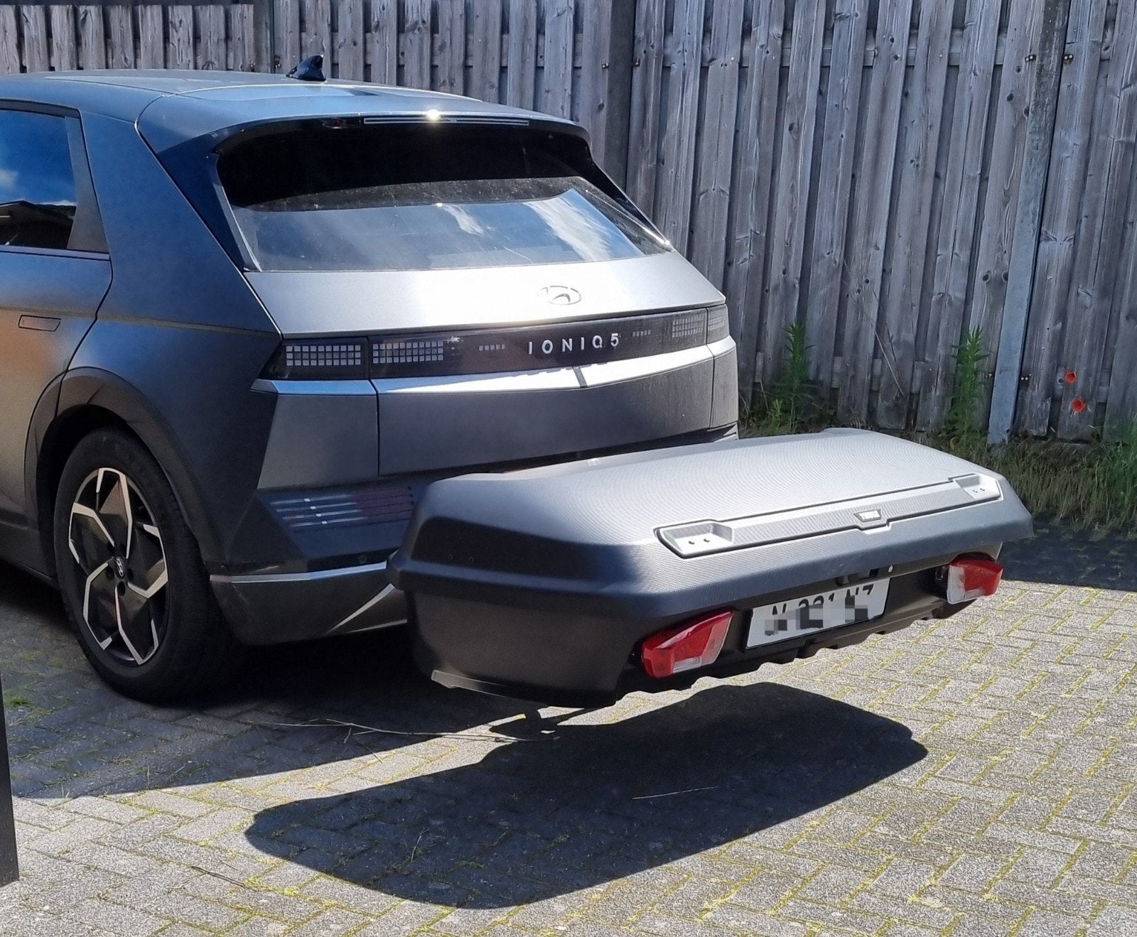 Thule Arcos (L) trekhaakkoffer TE HUUR!!, Ophalen, Zo goed als nieuw