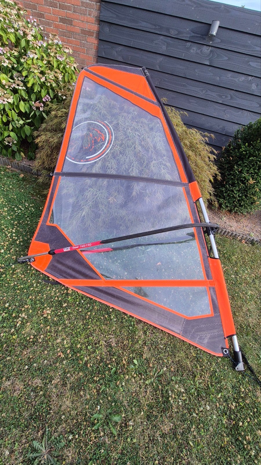 Windsurfzeil met giek en mast - Flash 3.0, Overige merken, Minder dan 3.5 m², Ophalen of Verzenden, Zeil