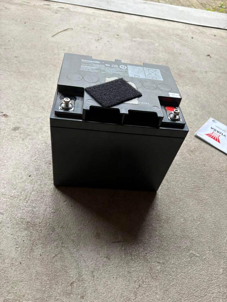 Accu's: Panasonic 12V-38Ah & Victron Energy 12.8V-60Ah, Ophalen of Verzenden, Gebruikt, Smart