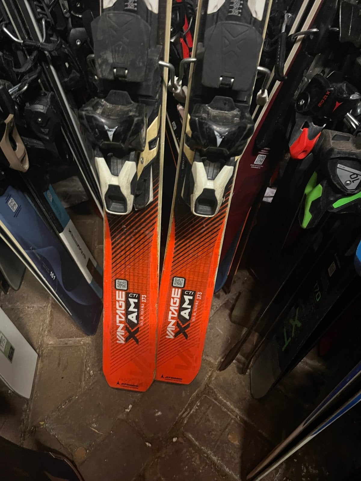 173 cm ATOMIC VANTAGE CTI ALL MOUNTAIN CARVE SKIS GEVOERDERD, 160 tot 180 cm, Ophalen of Verzenden, Zo goed als nieuw, Carve