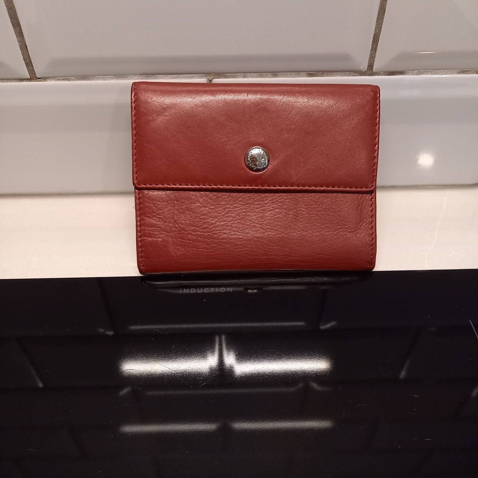 Vintage Guy Laroche Paris Leren Portemonnee Rood/bruin ZGAN, Sieraden, Tassen en Uiterlijk, Verzenden, Zo goed als nieuw, Rood