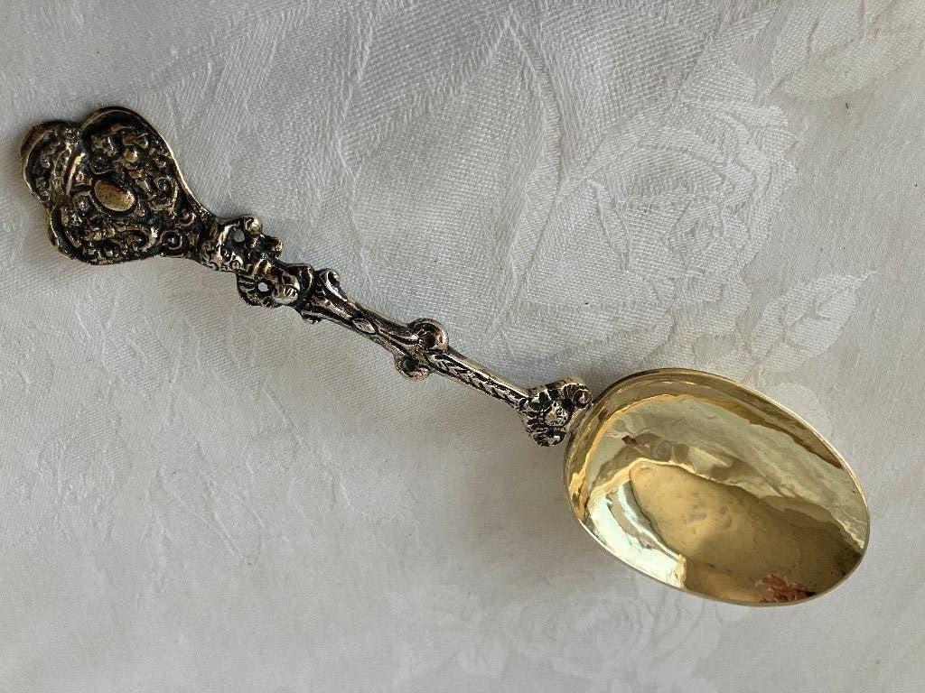 Vergulde zilveren gelegenheidslepel met Herme en putti, Ophalen of Verzenden, Zilver