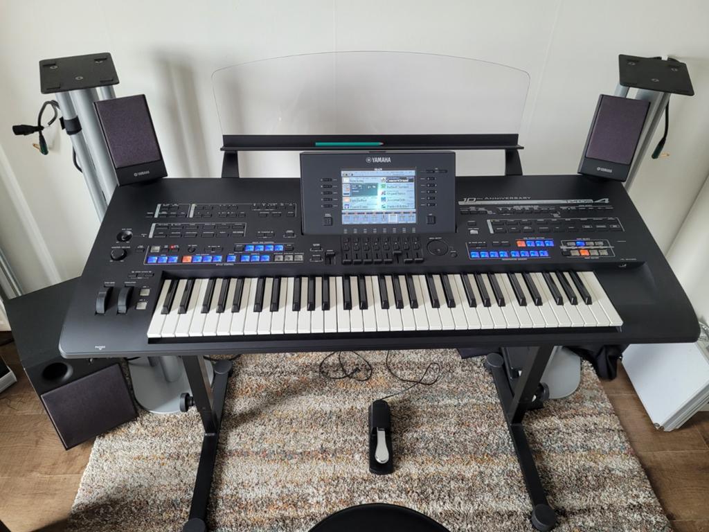 Yamaha Tyros 4 10th Anniversary Keyboard met accessoires, Muziek en Instrumenten, Keyboards, Ophalen of Verzenden, Zo goed als nieuw