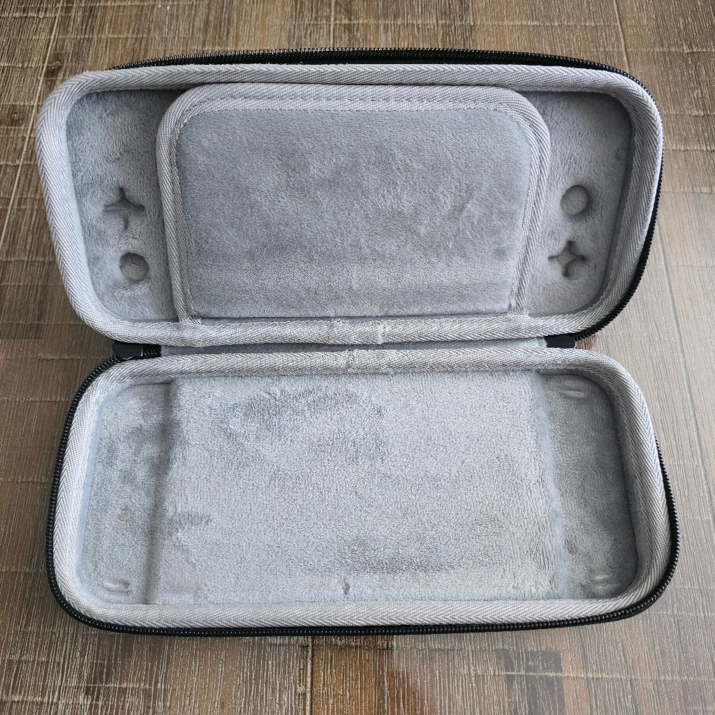 Foto 9 van Nintendo Switch OLED (wit) met veel accessoires