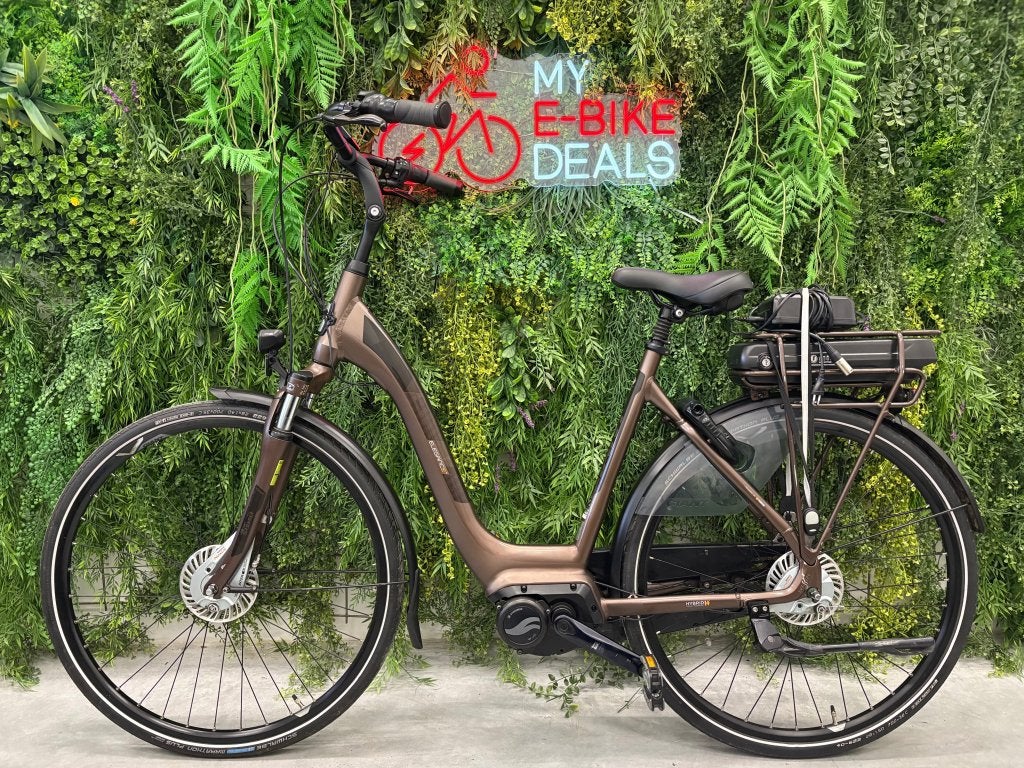Giant Elegance+ - Yamaha Middenmotor - 400Wh, Fietsen en Brommers, Pascallaan 66, 8218 NJ Lelystad, Zo goed als nieuw, Info@giant-europe.com
