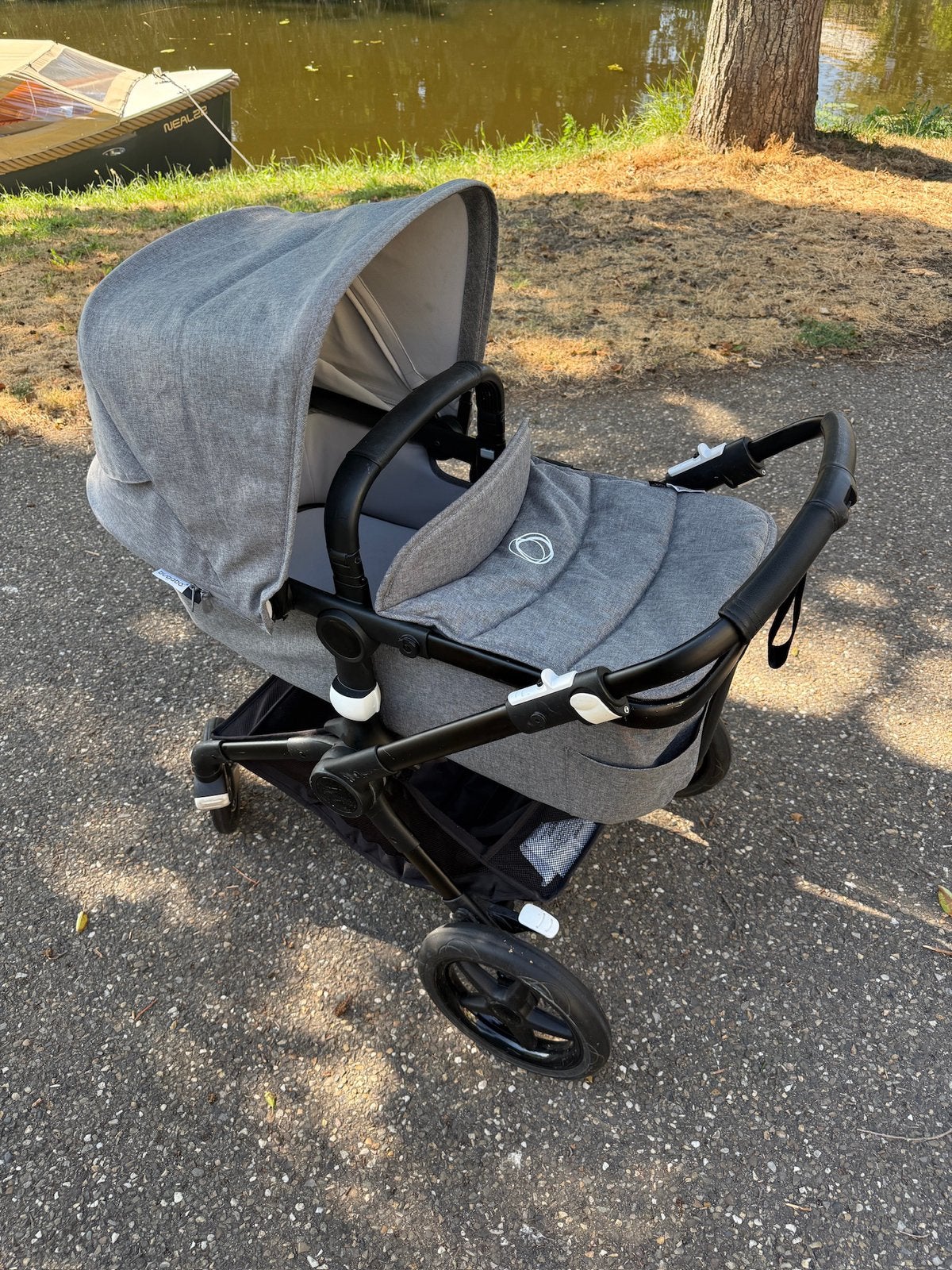 Complete grijze Bugaboo Fox 2 in goede staat, Ophalen, Gebruikt, Bugaboo, Combiwagen