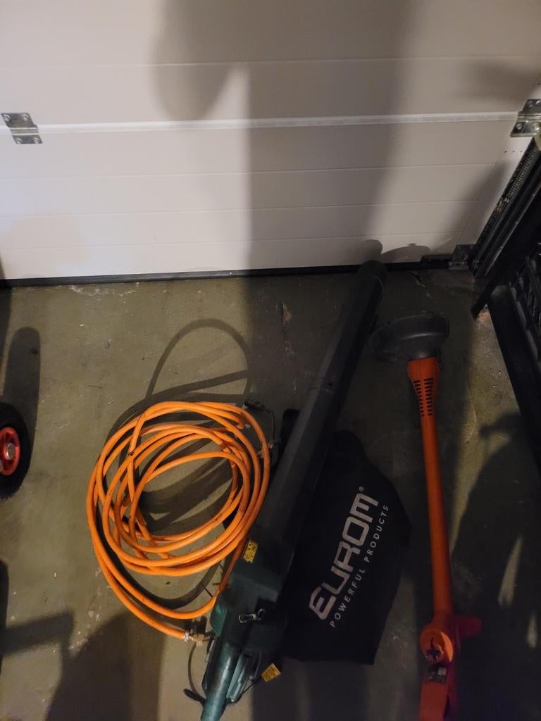 Tuin gereedschap, Ophalen, Zo goed als nieuw