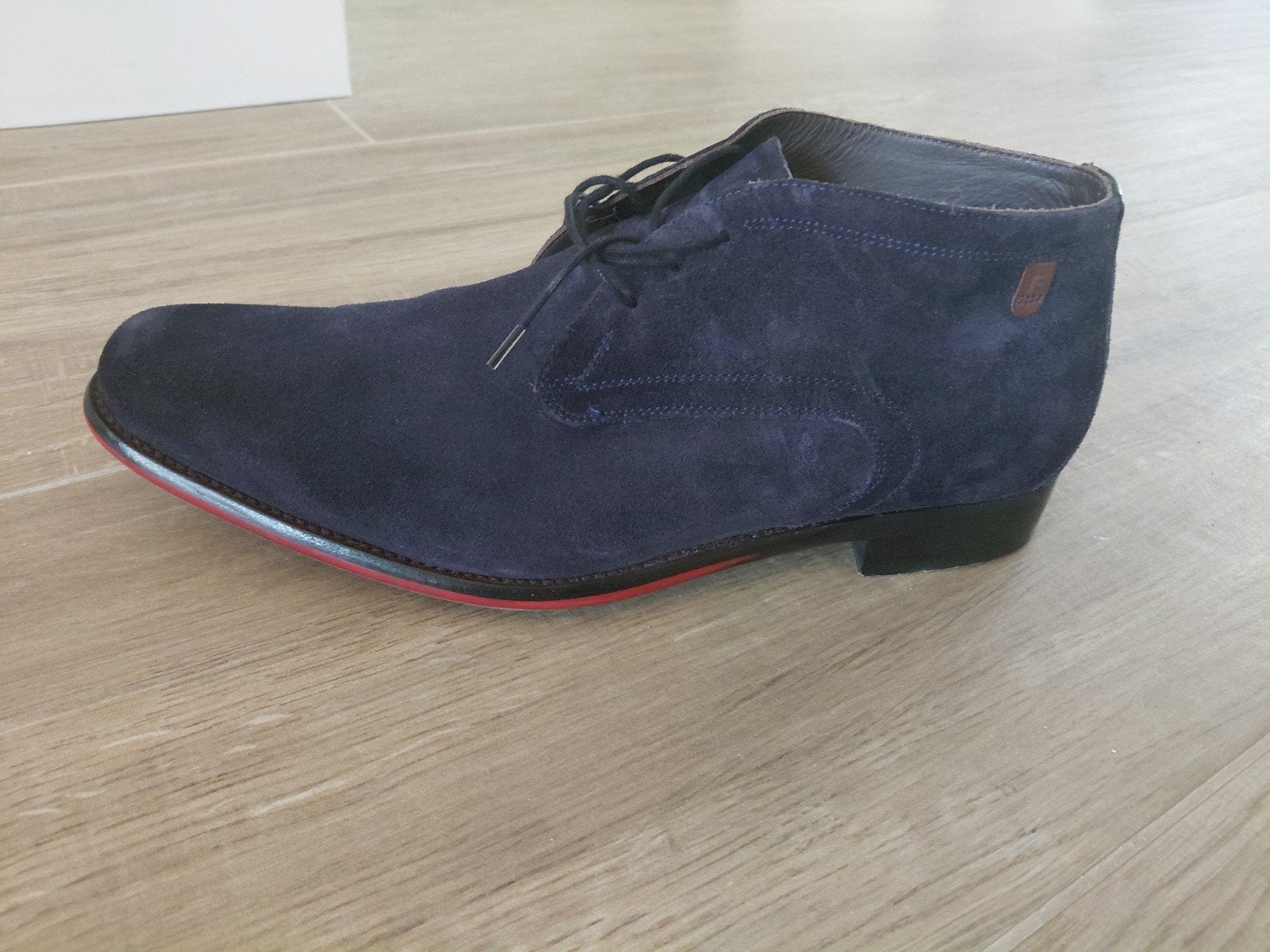 Floris van Bommel, maat 8,5 (maat 43), als NIEUW, Ophalen of Verzenden, Zo goed als nieuw, Blauw