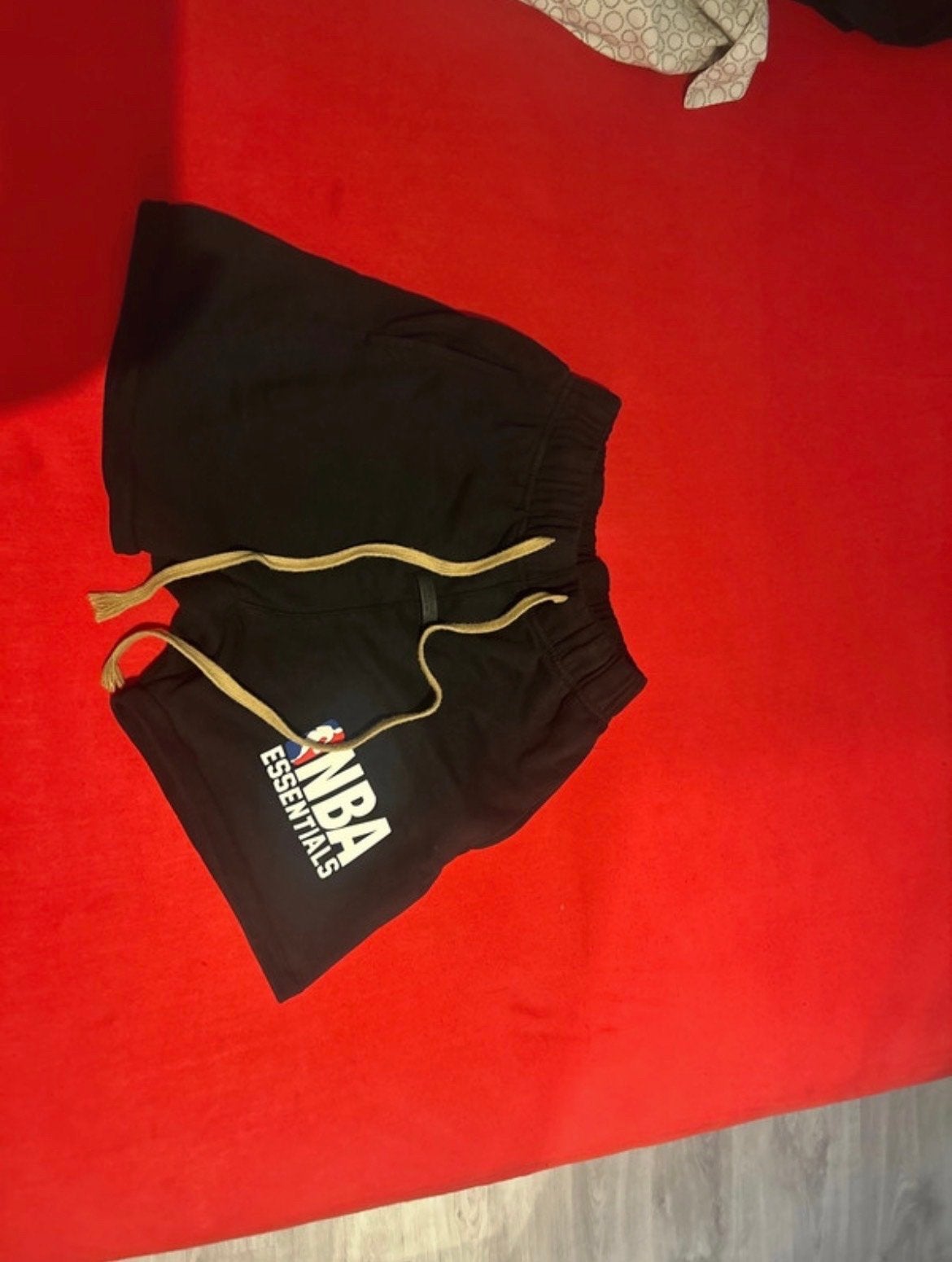 NBA Essentials T-shirt en short set, Ophalen of Verzenden, Zo goed als nieuw, Maat 48/50 (M), Zwart