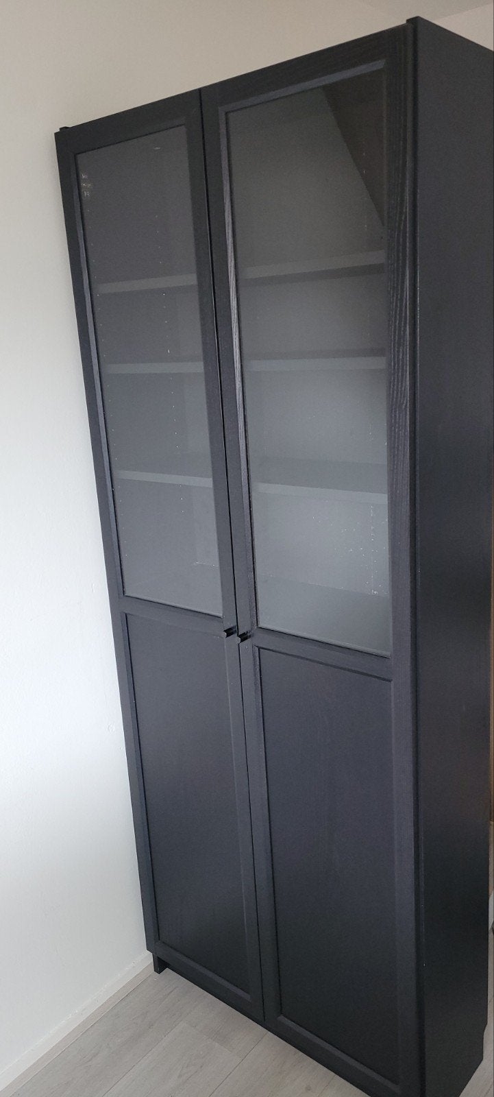 Zwarte Billy boekenkast met glazen deuren, Huis en Inrichting, Ophalen, Billy Ikea, 200 cm of meer, Overige houtsoorten