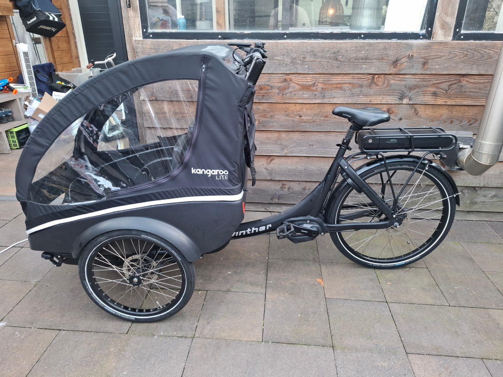Mooie bakfiets, goed onderhouden, Elektrisch, Zo goed als nieuw, 2 kinderen, Ophalen
