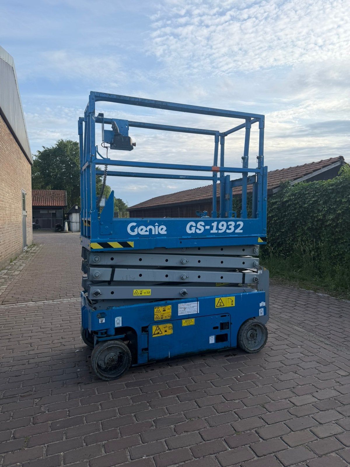 Genie GS-1932 Schaarhoogwerker – Nieuwe accu’s!, 1000 tot 2000 kg, Ophalen, Elektrisch, Heftruck