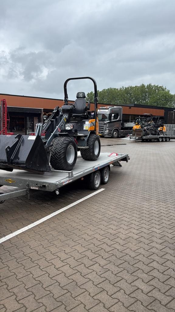 Shovel te huur, Ophalen