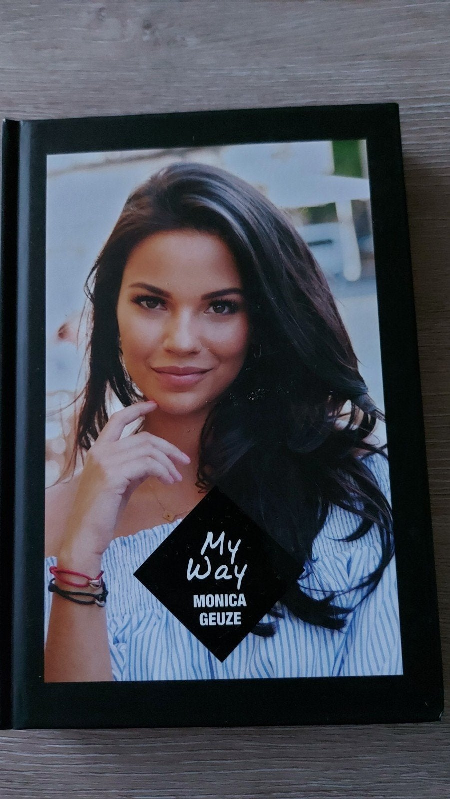 D3: My Way - Monica Geuze (Boek), Ophalen of Verzenden, Zo goed als nieuw, Monica Geuze, Nederland
