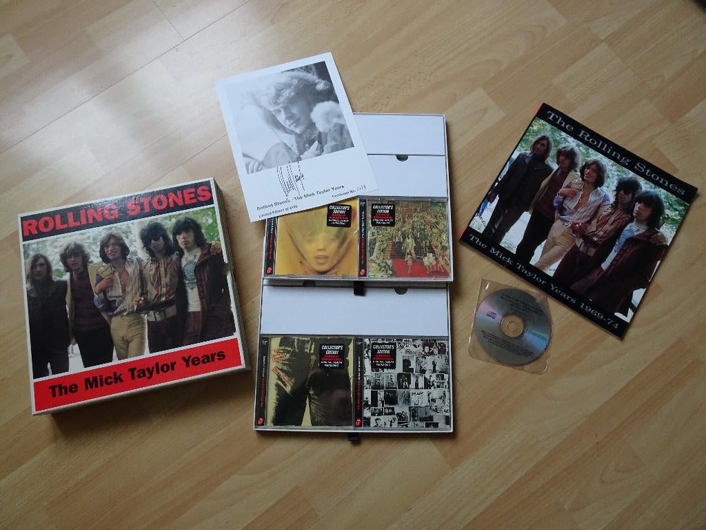 Rolling Stones ORIGINEEL GESIGNEERD! Box MICK Taylor!!, Ophalen, Zo goed als nieuw, Overige formaten, Poprock