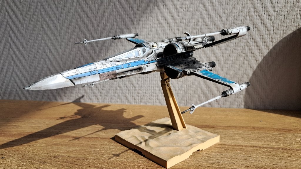 Bandai Star Wars Resistance X-Wing Fighter 1/72, Ophalen, Zo goed als nieuw, Replica